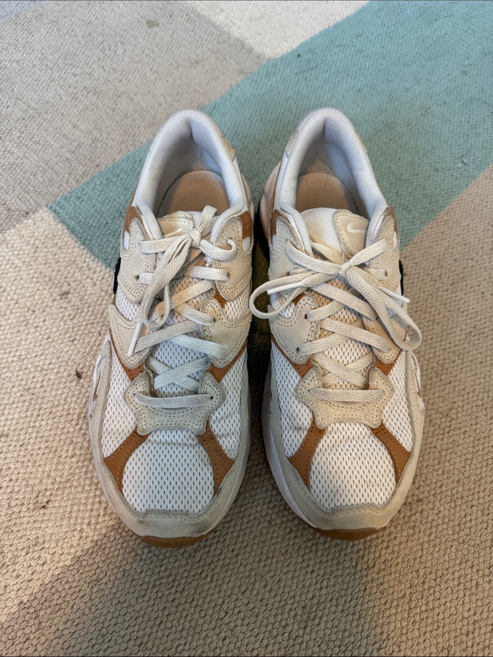Nike Airmax Invigor - Picture 3 of 6